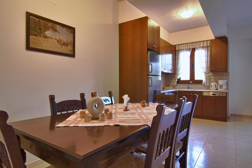 Petrochori Aparthotel Стая снимка